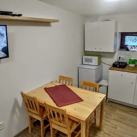 Centrum Lägenhet Pavčina Lehota